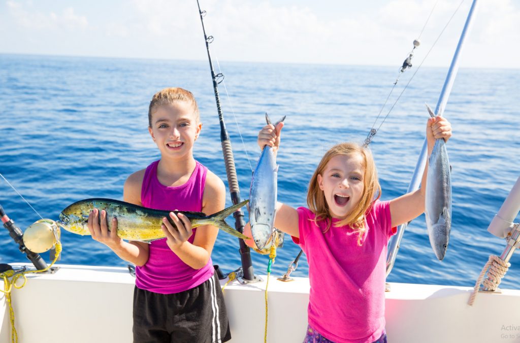 kids fishing