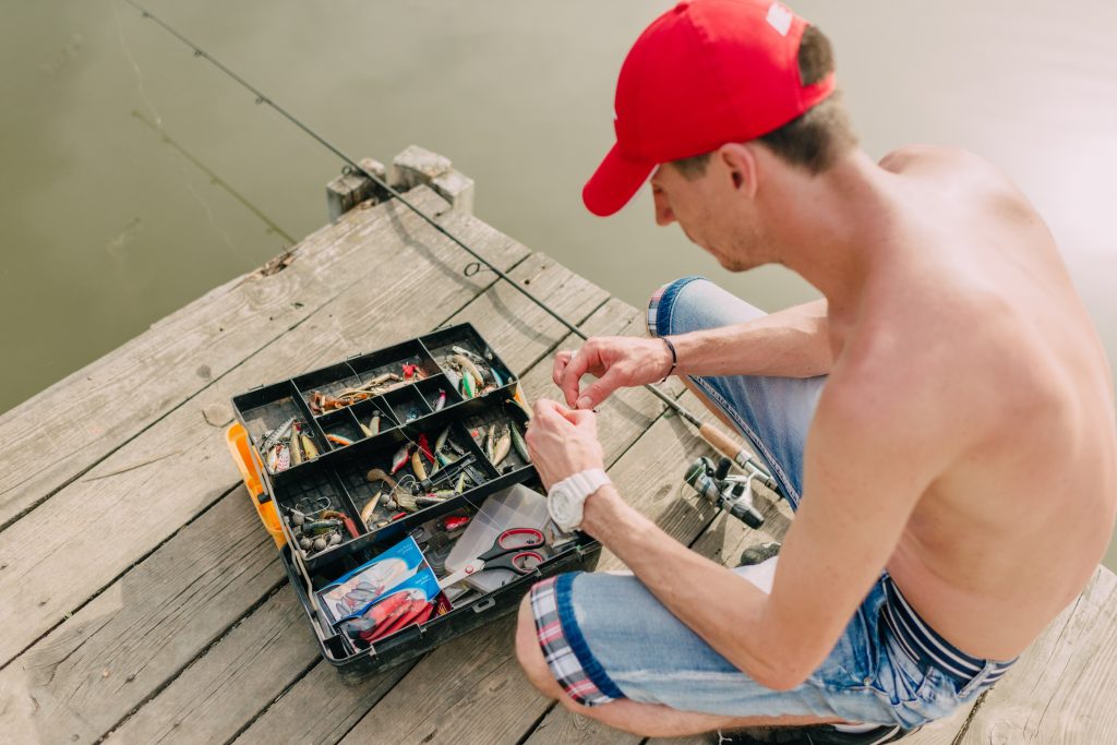 Live Bait Versus Artificial Lures