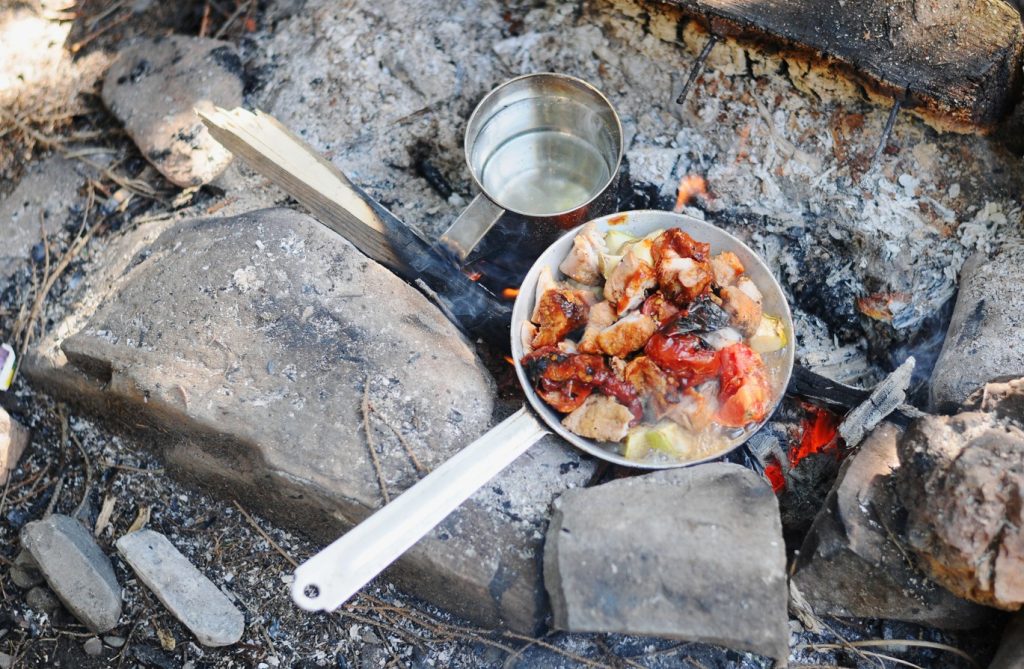 how to cook fish when camping